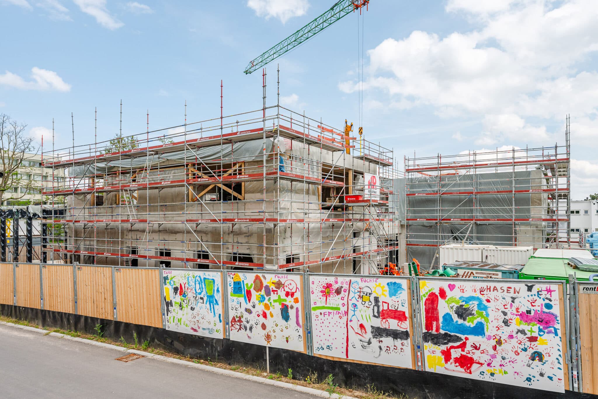 Richtfest für das IBA’27-Projekt »Weissenhof.Forum« in Stuttgart (08.05.26; Bild: Landeshauptstadt Stuttgart / Fabrice Weichelt)
