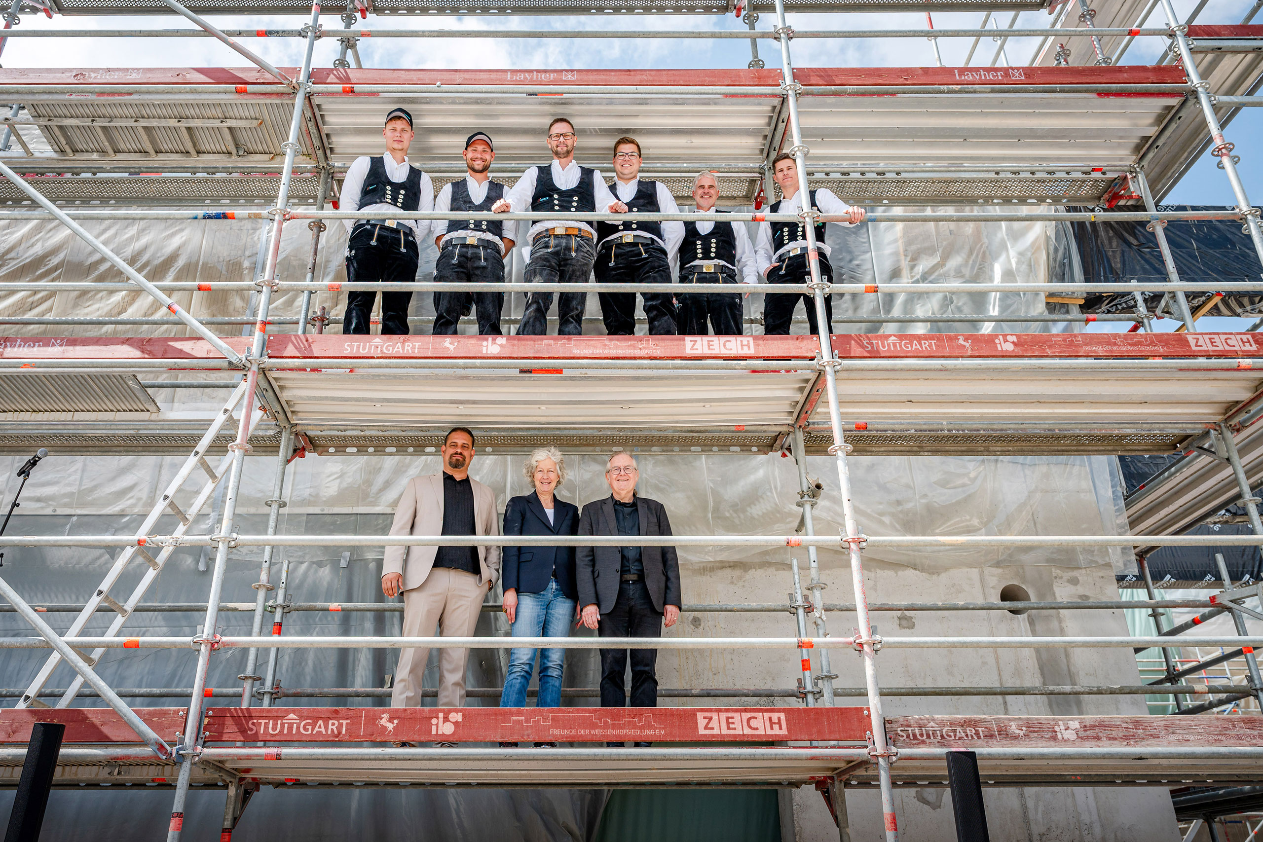 Richtfest für das IBA’27-Projekt »Weissenhof.Forum« in Stuttgart (08.05.26; Bild: Landeshauptstadt Stuttgart / Fabrice Weichelt)
