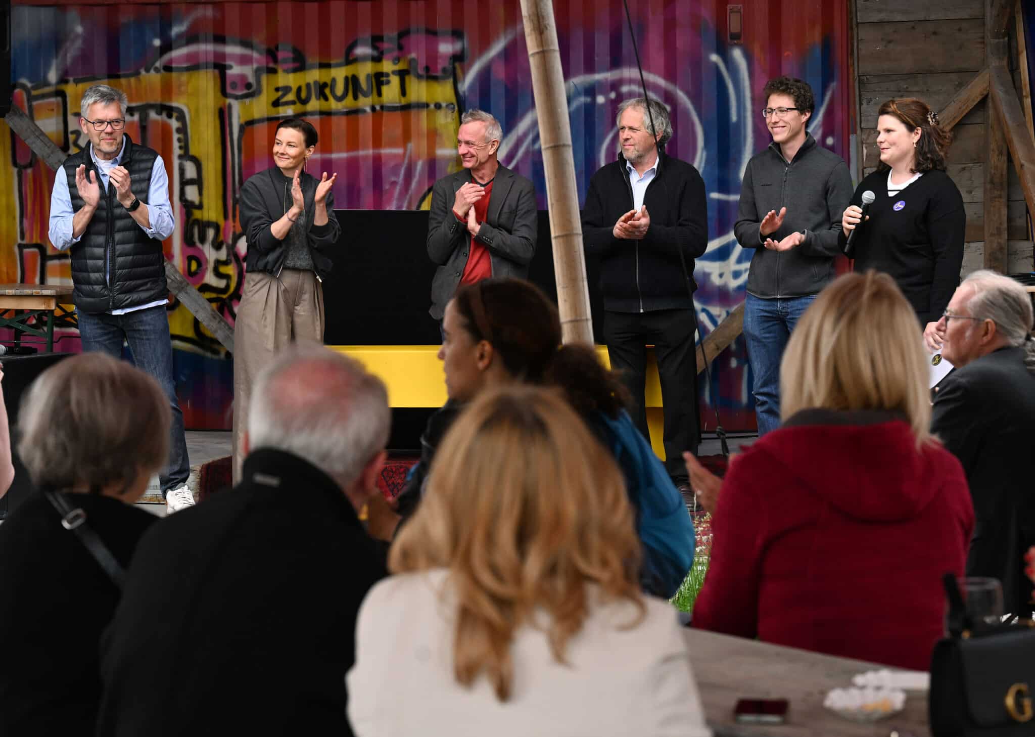 Gesprächsrunde beim Abschlussfest IBA’27-Festival #2 (Bild: IBA’27 / Franziska Kraufmann)