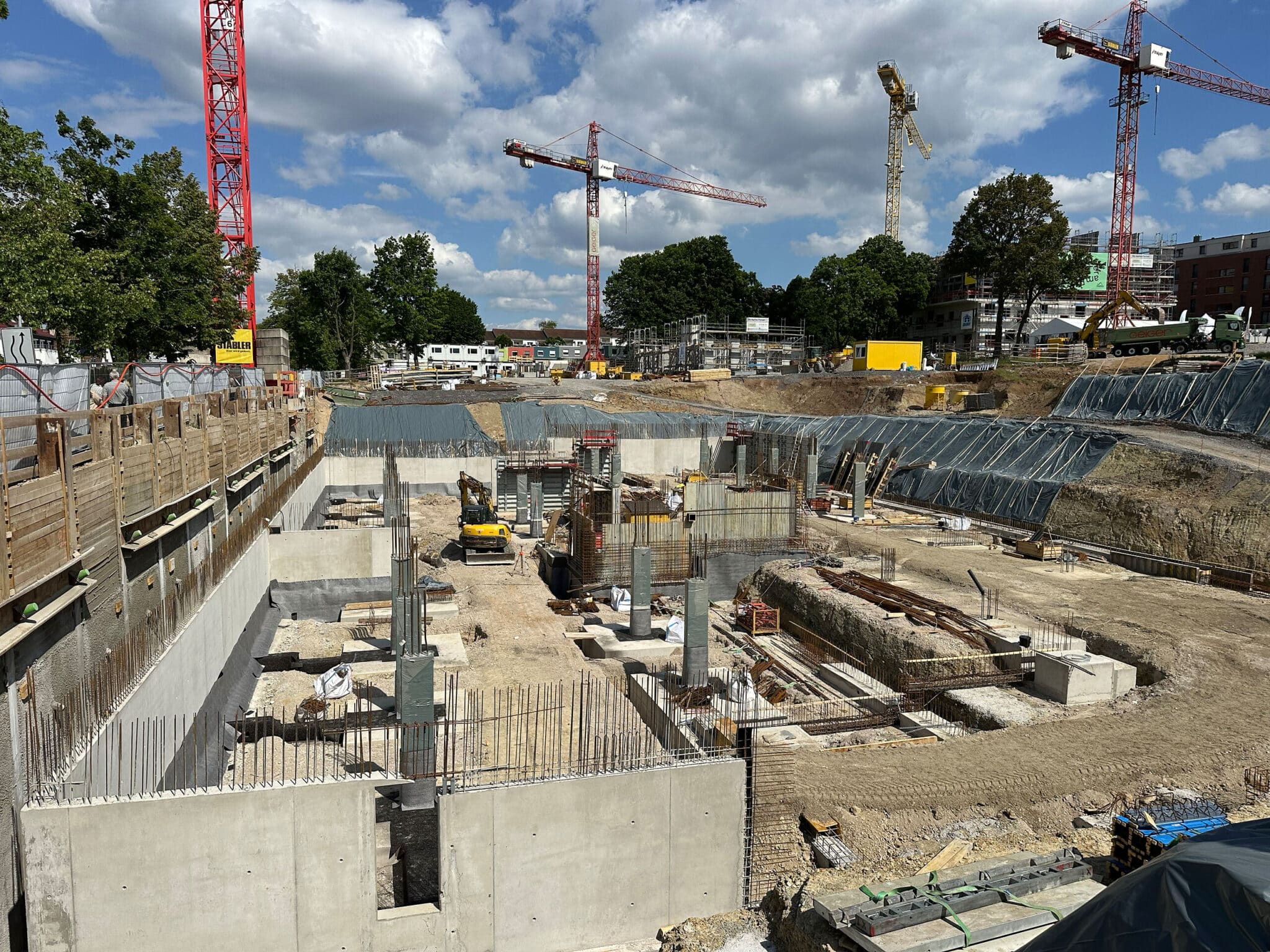 Baustelle des IBA’27-Projekts »Quartier am Rotweg« in Stuttgart (23.05.25; Bild: IBA’27 / Tobias Schiller)