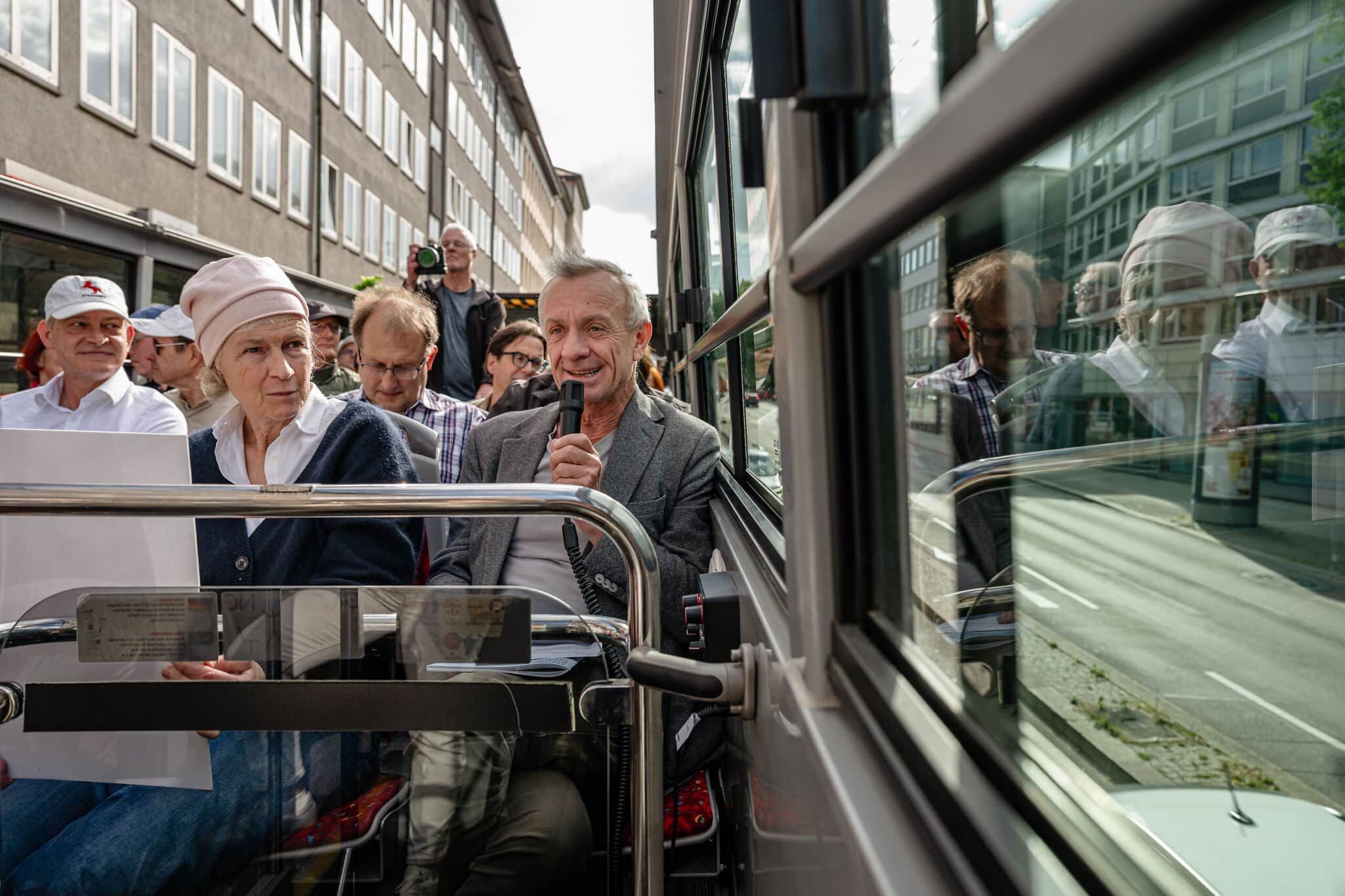 Bustour zu IBA’27-Projekten beim IBA’27-Festival #2 (Bild: Landeshauptstadt Stuttgart/Fabrice Weichelt)