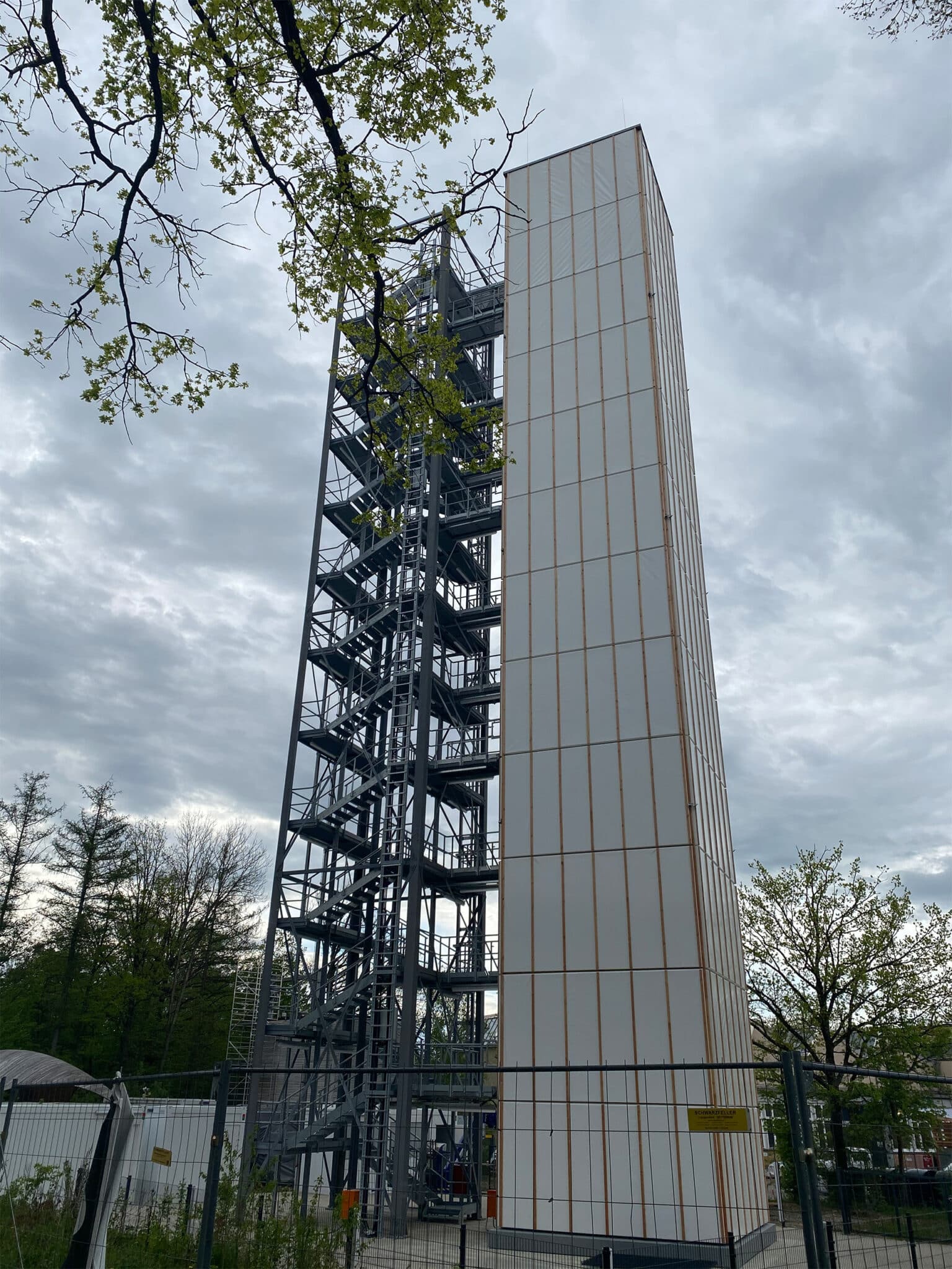 Adaptives Hochhaus der Uni Stuttgart