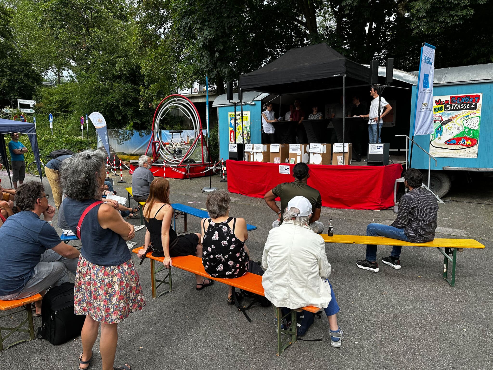 »Wem gehört die Straße?« – Nürtingen, 29.06.23 (Bild: IBA’27 / Tobias Schiller)