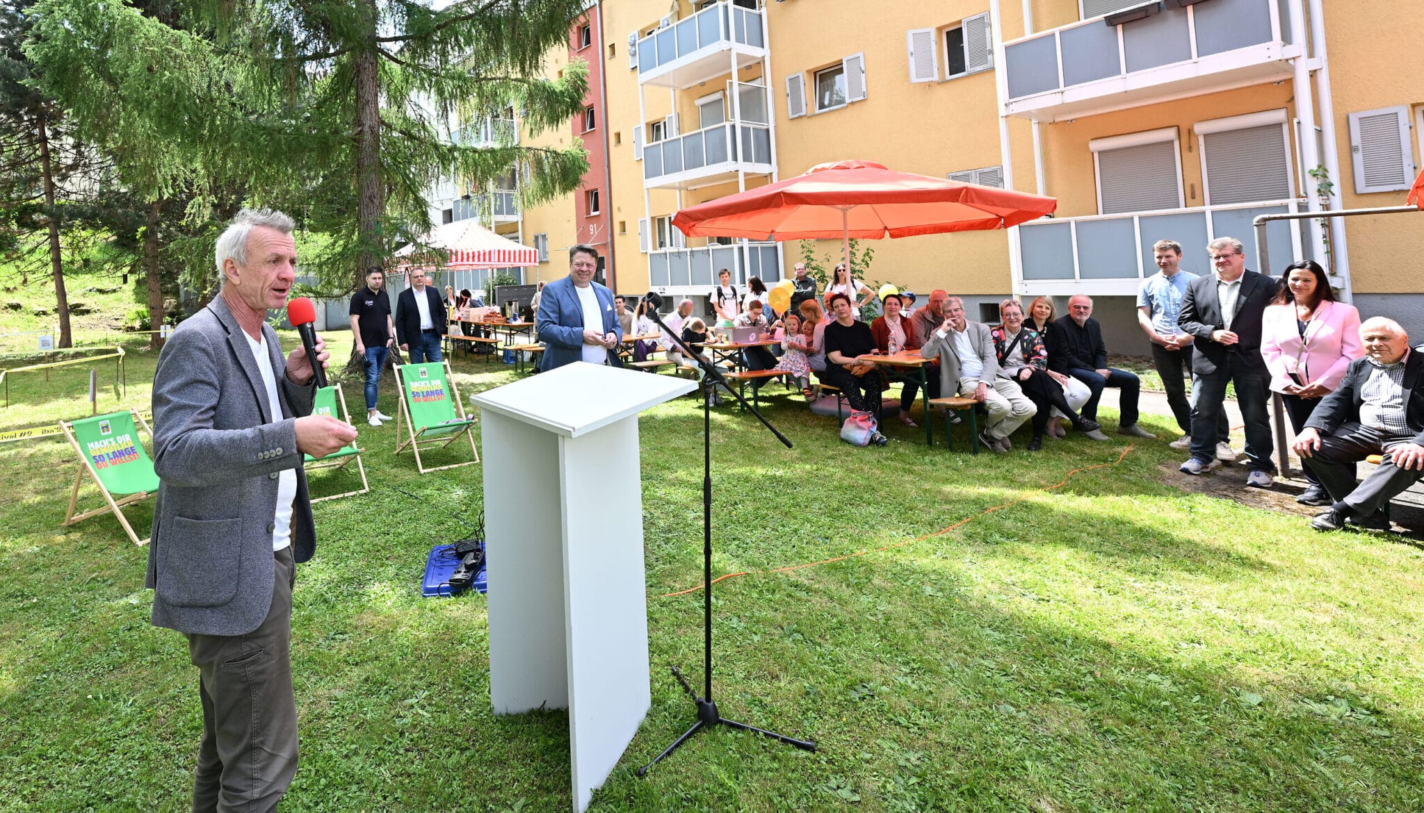Spatenstich zum IBA’27-Projekt »Zukunft Münster 2050« in Stuttgart beim IBA’27-Festival #2 (Bild: IBA’27 / Franziska Kraufmann)